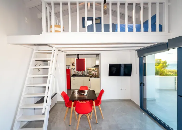 Nikoli House